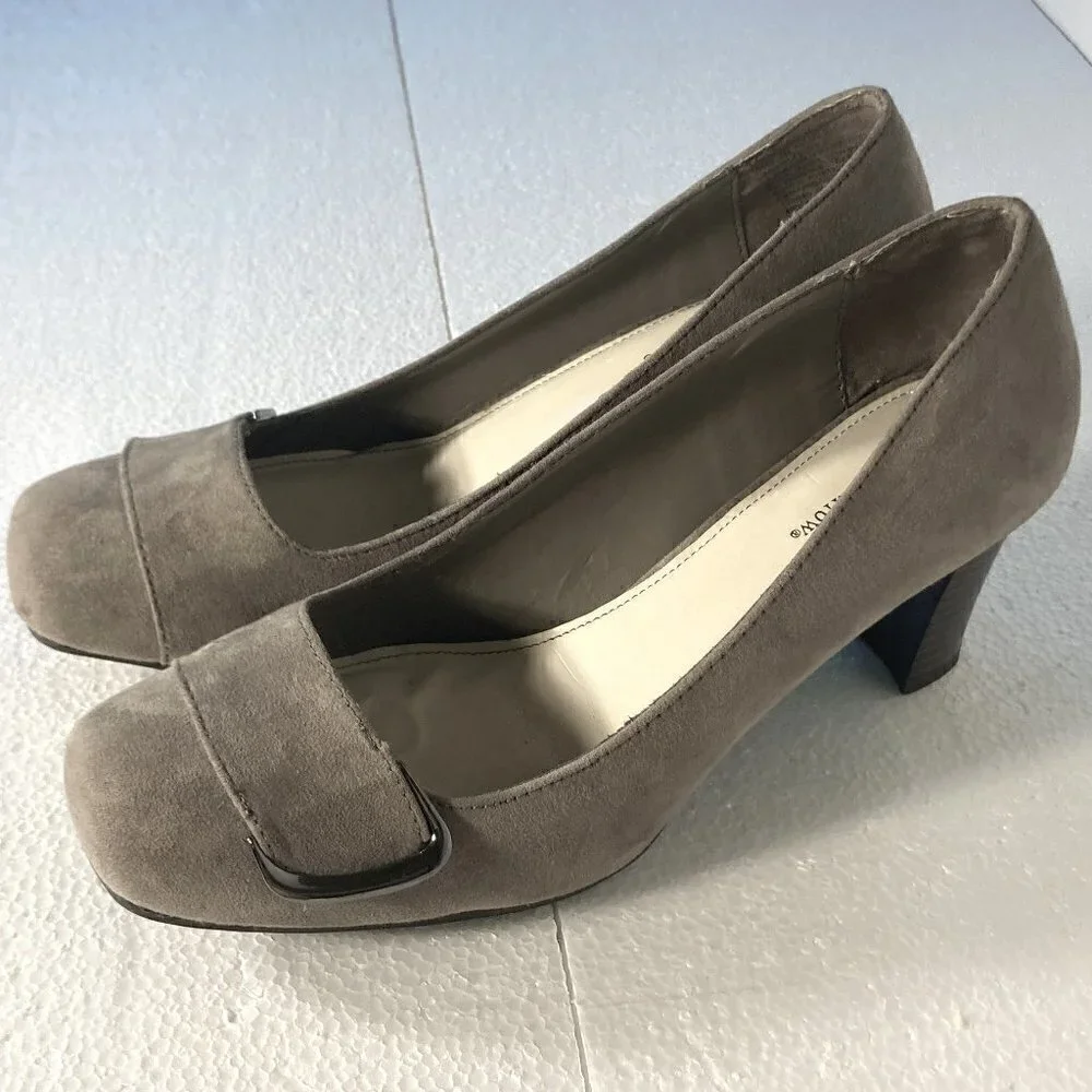 Croft & Barrow Taupe Suede pomp buckle detail vintage inspired office comfort